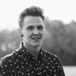 Meet your Posher, Blake